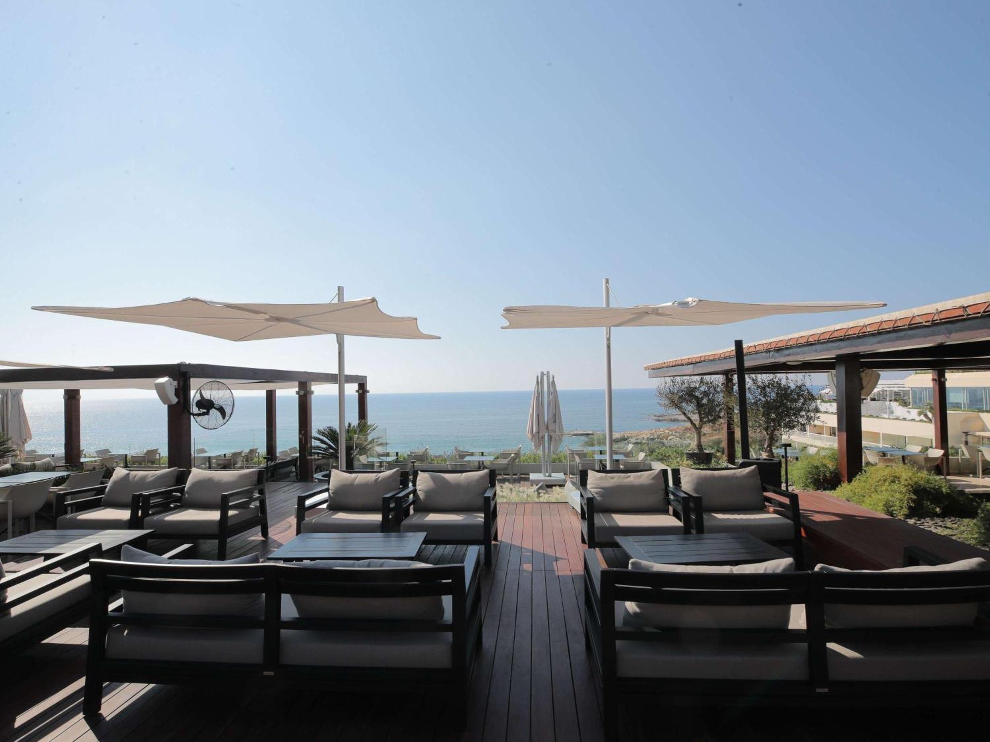 Moevenpick Hotel ביירות מראה חיצוני תמונה