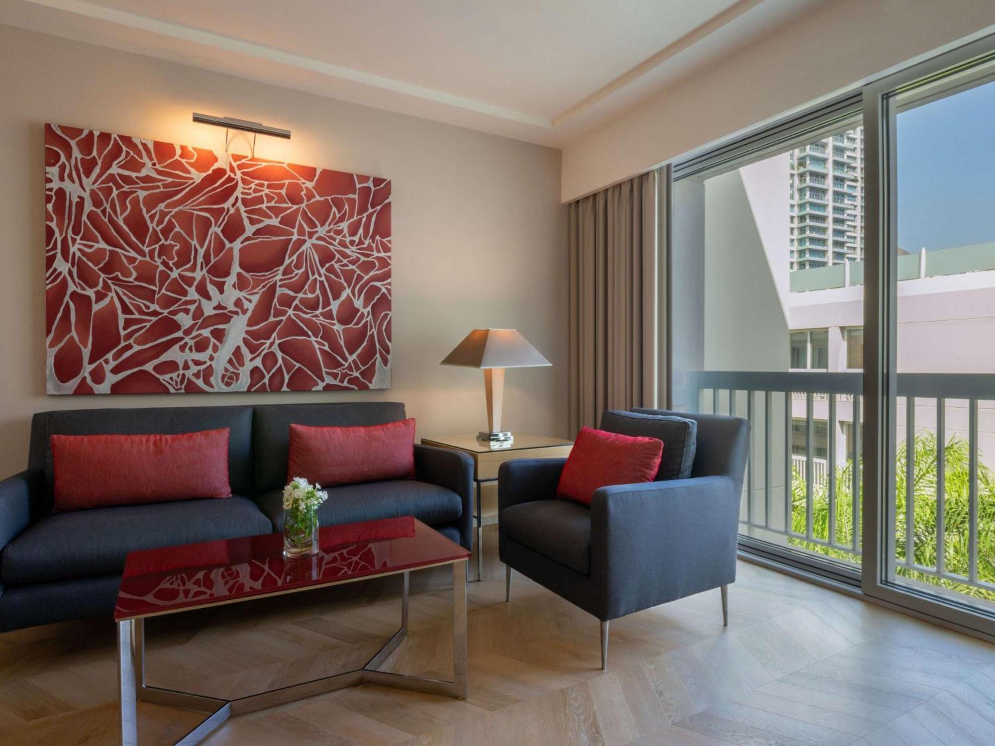 Moevenpick Hotel ביירות מראה חיצוני תמונה